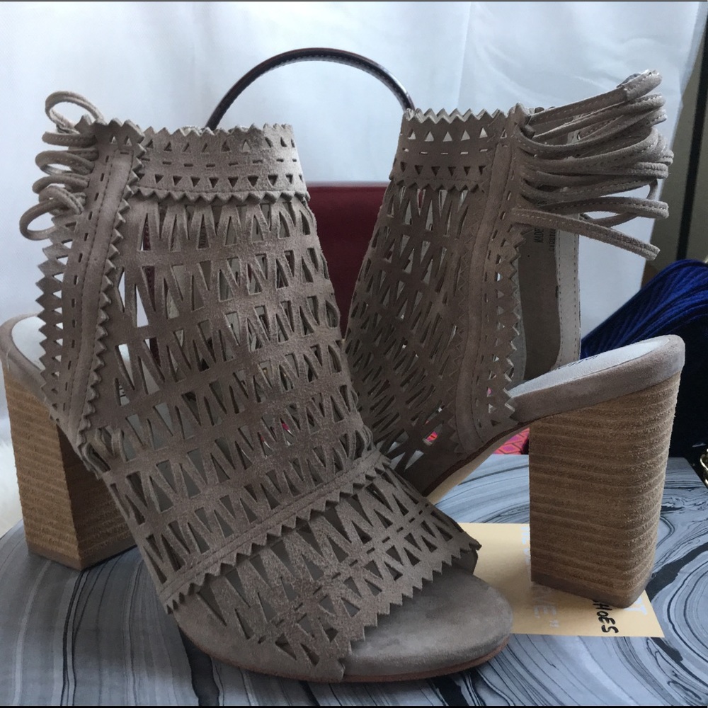 Jeffrey Campbell Booties Size 8.5